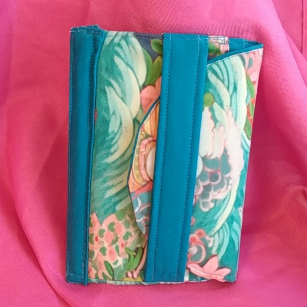 Cute Rabbit Anime Wave pouch - Picture 9 of 9